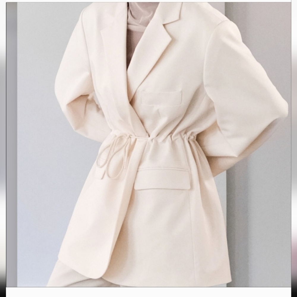 Oak fort front tie Jacket